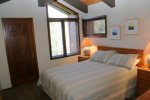 Mammoth Lakes Vacation Rental Sunrise 3- Loft with 1 Queen Bed and a Walk-in Closet